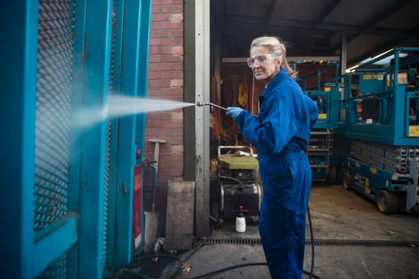 Best Commercial Pressure Washing  in Ferndale, MI